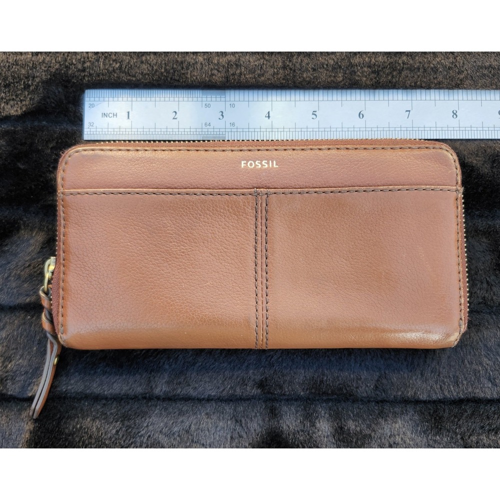 FOSSIL Tara Zip Clutch SL6453213 Used